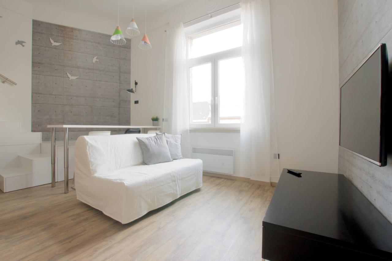 Standard By Hi5 - Gellért Area Apartman